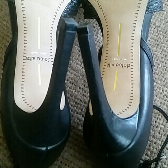 Dolce Vita heels - Picture 5 of 8